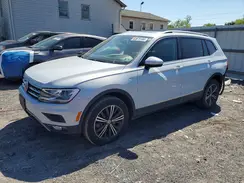 3VV2B7AX3KM048438 2019 VOLKSWAGEN TIGUAN