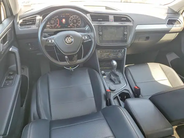 3VV2B7AX3KM048438 2019 VOLKSWAGEN TIGUAN - Image 8
