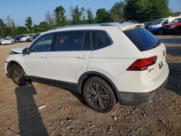 3VV2B7AX3KM053123 2019 VOLKSWAGEN TIGUAN - Image 2
