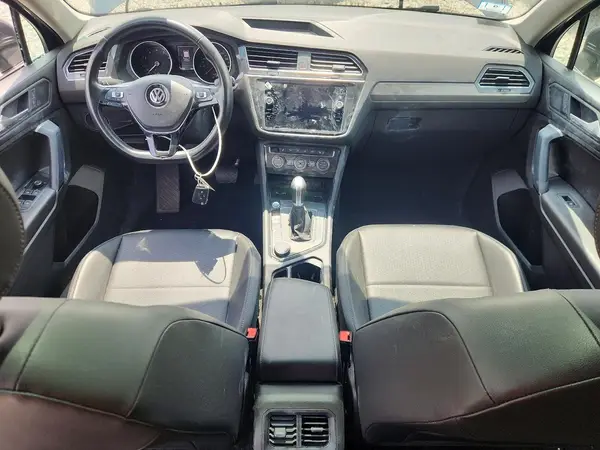 3VV2B7AX3KM077860 2019 VOLKSWAGEN TIGUAN - Image 8