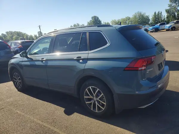 3VV2B7AX3KM079530 2019 VOLKSWAGEN TIGUAN - Image 2