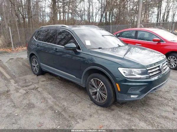 3VV2B7AX3KM101526 2019 VOLKSWAGEN TIGUAN - Image 1