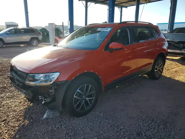 3VV2B7AX3KM122019 2019 VOLKSWAGEN TIGUAN - Image 1