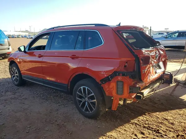 3VV2B7AX3KM122019 2019 VOLKSWAGEN TIGUAN - Image 2