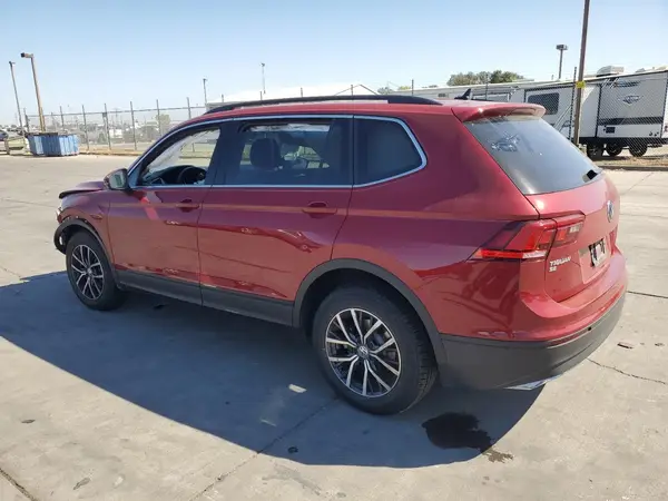 3VV2B7AX3KM122103 2019 VOLKSWAGEN TIGUAN - Image 2