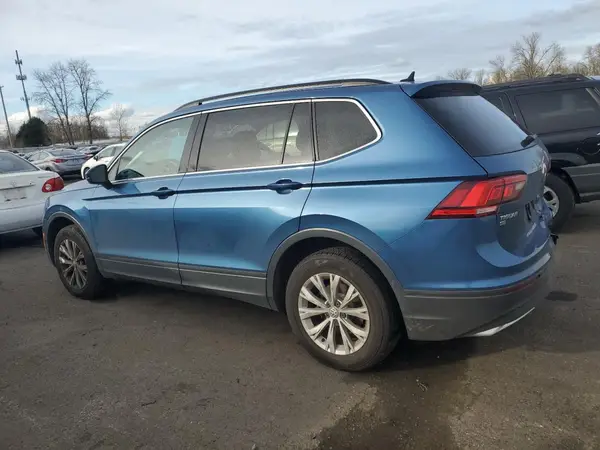 3VV2B7AX3KM141671 2019 VOLKSWAGEN TIGUAN - Image 2