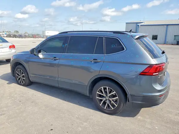 3VV2B7AX3KM164433 2019 VOLKSWAGEN TIGUAN - Image 2