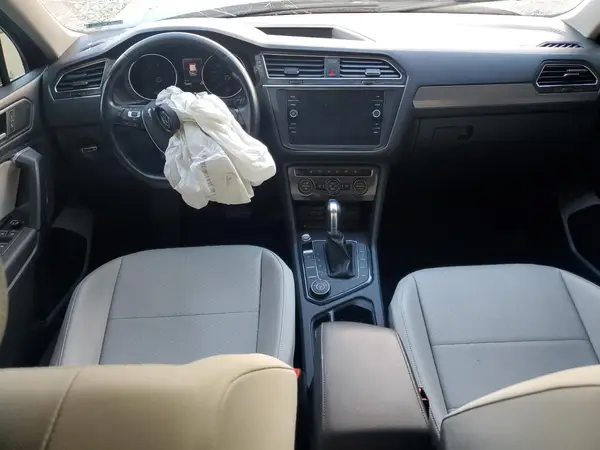3VV2B7AX3KM173830 2019 VOLKSWAGEN TIGUAN - Image 8