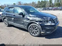 3VV2B7AX3KM176226 2019 VOLKSWAGEN TIGUAN