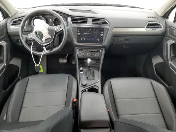 3VV2B7AX3LM040924 2020 VOLKSWAGEN TIGUAN - Image 8