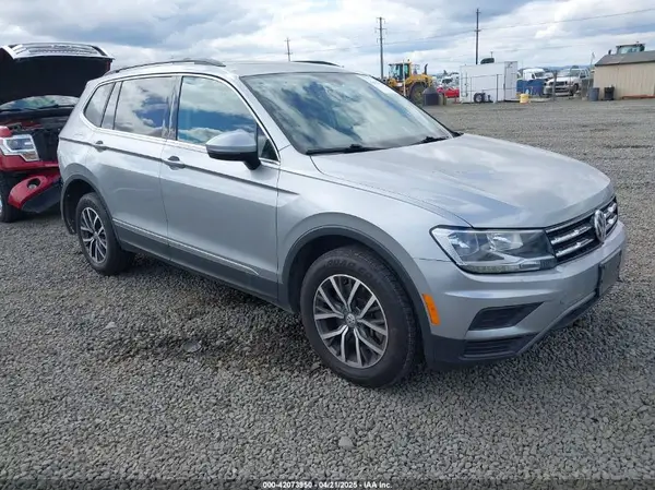 3VV2B7AX3LM067542 2020 VOLKSWAGEN TIGUAN - Image 1
