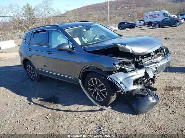 3VV2B7AX3LM079254 2020 VOLKSWAGEN TIGUAN - Image 1