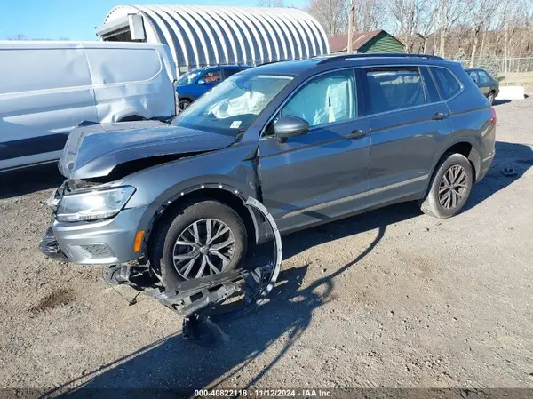 3VV2B7AX3LM079254 2020 VOLKSWAGEN TIGUAN - Image 2