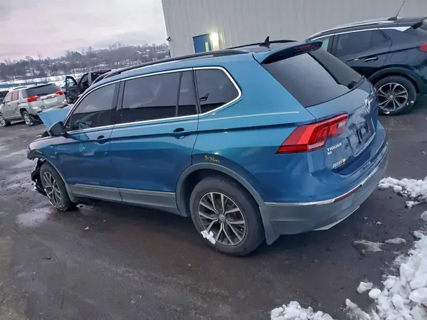3VV2B7AX3LM092344 2020 VOLKSWAGEN TIGUAN - Image 2