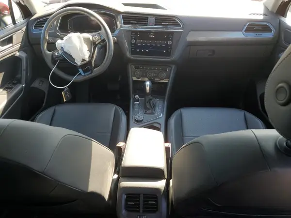 3VV2B7AX3LM129103 2020 VOLKSWAGEN TIGUAN - Image 8