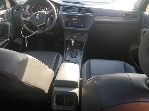 3VV2B7AX3LM132079 2020 VOLKSWAGEN TIGUAN - Image 8