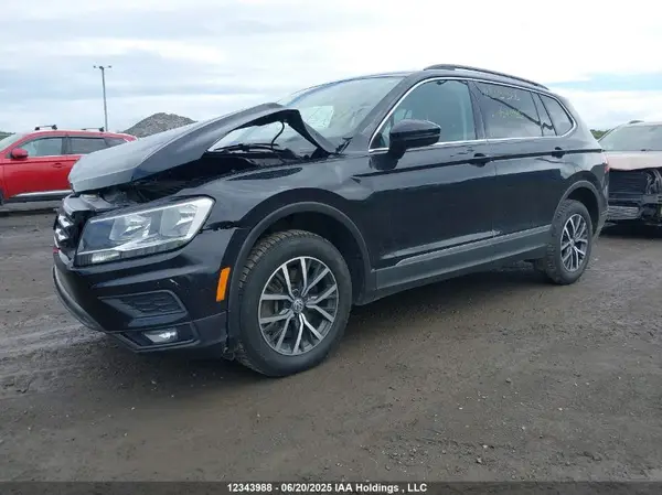 3VV2B7AX3LM167480 2020 VOLKSWAGEN TIGUAN - Image 2