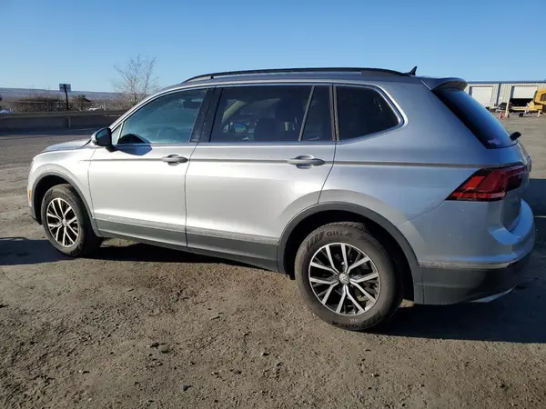 3VV2B7AX3MM004622 2021 VOLKSWAGEN TIGUAN - Image 2
