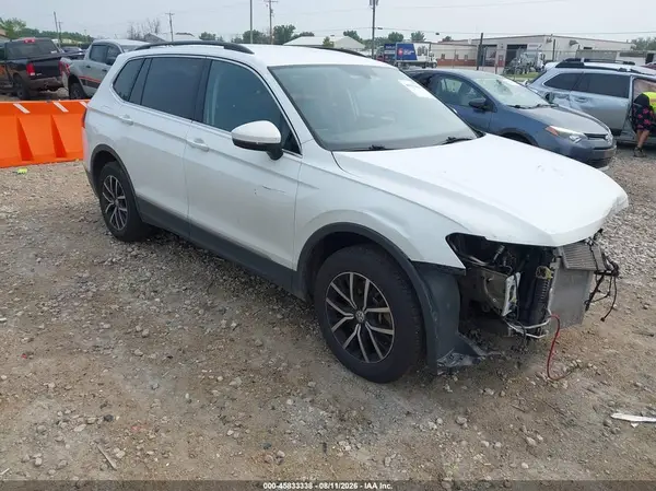 3VV2B7AX3MM004796 2021 VOLKSWAGEN TIGUAN - Image 1