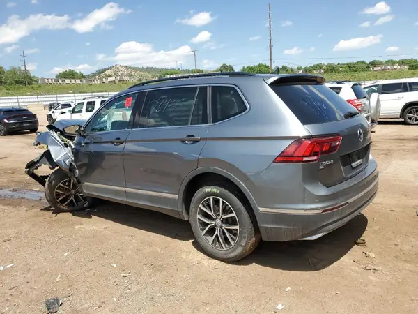 3VV2B7AX3MM032467 2021 VOLKSWAGEN TIGUAN - Image 2