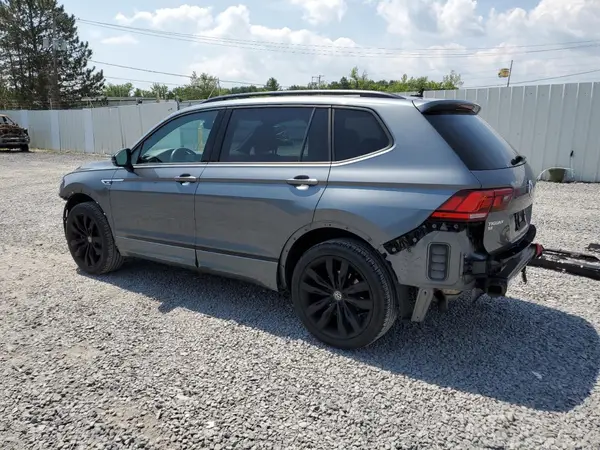 3VV2B7AX3MM043789 2021 VOLKSWAGEN TIGUAN - Image 2