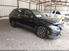 3VV2B7AX3MM061953 2021 VOLKSWAGEN TIGUAN