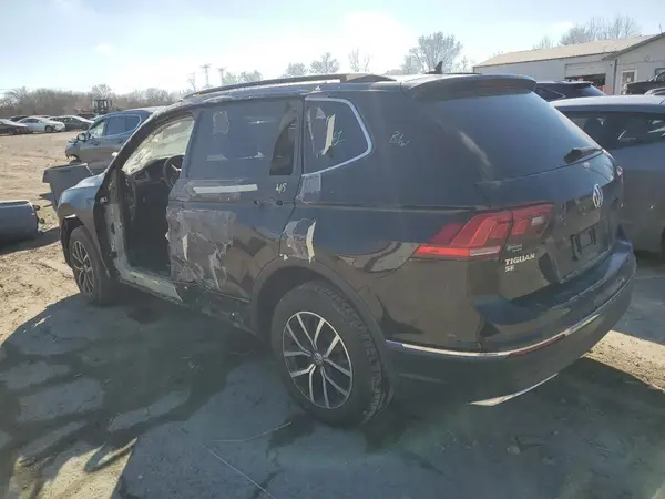 3VV2B7AX3MM078218 2021 VOLKSWAGEN TIGUAN - Image 2
