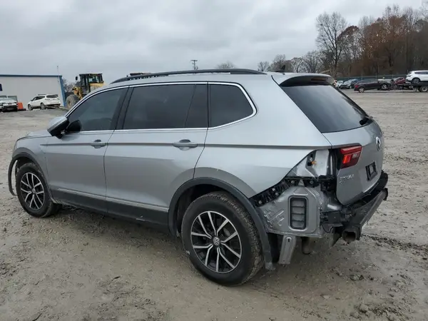 3VV2B7AX3MM091048 2021 VOLKSWAGEN TIGUAN - Image 2