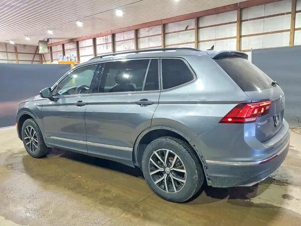 3VV2B7AX3MM097335 2021 VOLKSWAGEN TIGUAN - Image 2