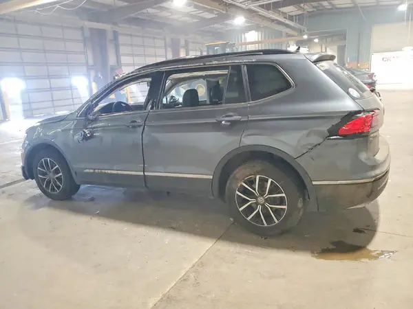 3VV2B7AX3MM102002 2021 VOLKSWAGEN TIGUAN - Image 2