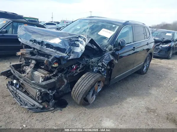 3VV2B7AX3MM109354 2021 VOLKSWAGEN TIGUAN - Image 2