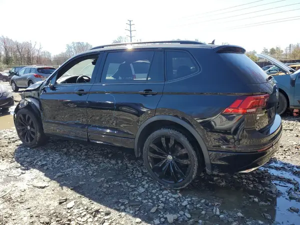 3VV2B7AX3MM144976 2021 VOLKSWAGEN TIGUAN - Image 2