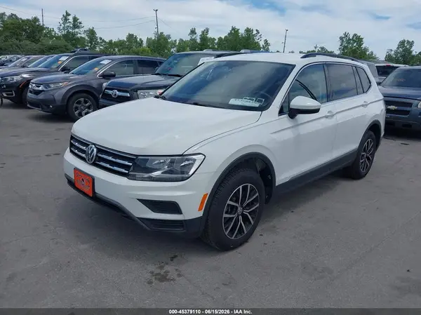 3VV2B7AX3MM147487 2021 VOLKSWAGEN TIGUAN - Image 2