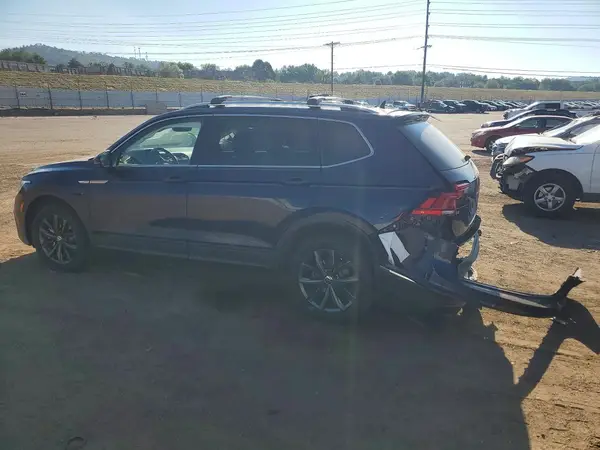 3VV2B7AX3NM020868 2022 VOLKSWAGEN TIGUAN - Image 2