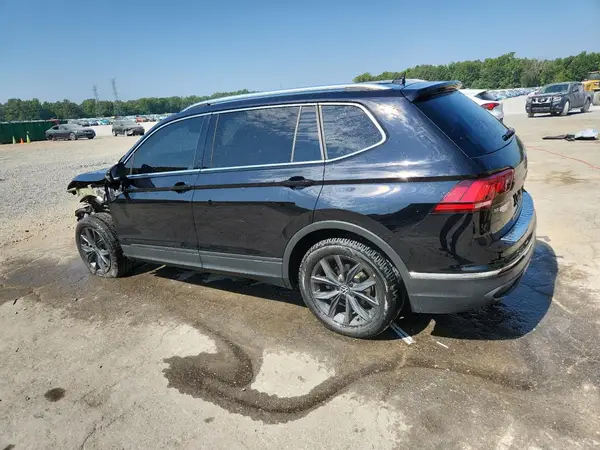 3VV2B7AX3NM038125 2022 VOLKSWAGEN TIGUAN - Image 2