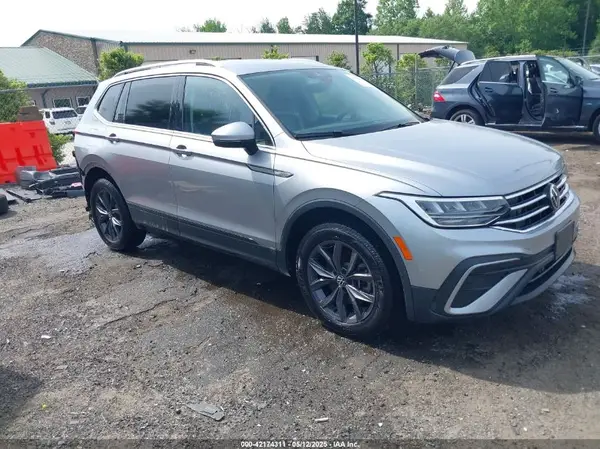 3VV2B7AX3NM041896 2022 VOLKSWAGEN TIGUAN - Image 1