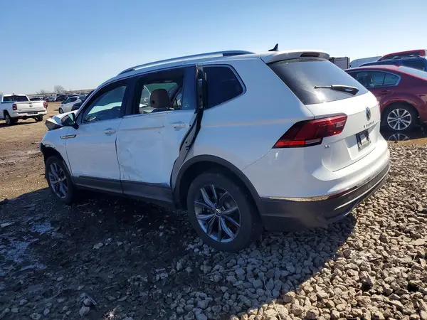 3VV2B7AX3NM143263 2022 VOLKSWAGEN TIGUAN - Image 2
