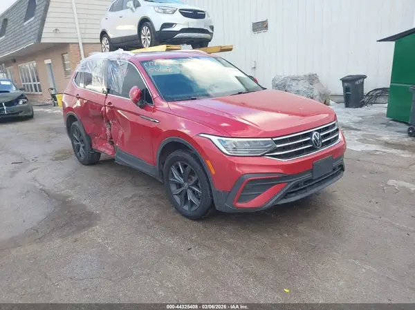 3VV2B7AX3NM164324 2022 VOLKSWAGEN TIGUAN - Image 1