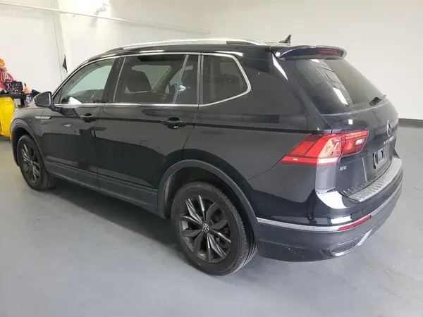 3VV2B7AX3NM166977 2022 VOLKSWAGEN TIGUAN - Image 2