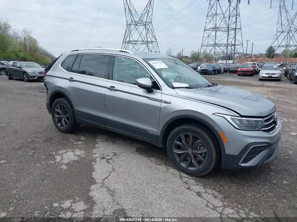 3VV2B7AX3RM029625 2024 VOLKSWAGEN TIGUAN - Image 1