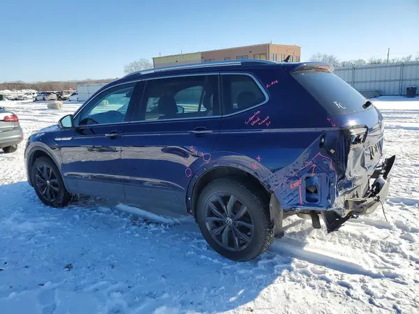 3VV2B7AX3RM133824 2024 VOLKSWAGEN TIGUAN - Image 2