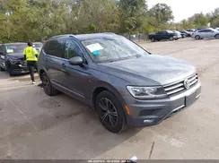 3VV2B7AX4JM011638 2018 VOLKSWAGEN TIGUAN