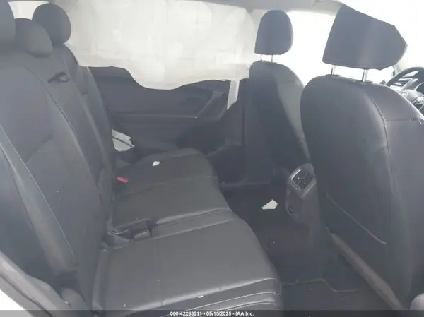3VV2B7AX4JM012840 2018 VOLKSWAGEN TIGUAN - Image 8