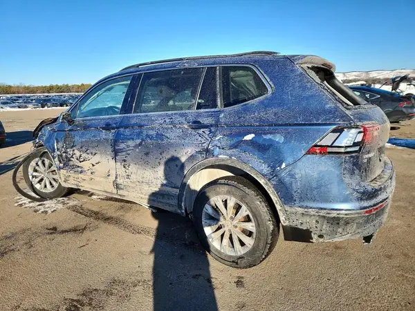 3VV2B7AX4JM019691 2018 VOLKSWAGEN TIGUAN - Image 2