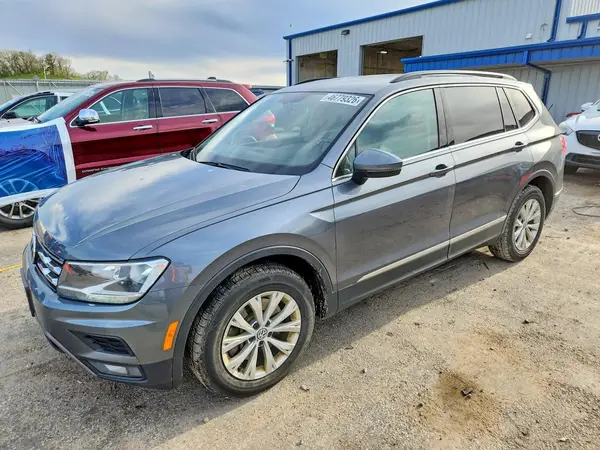 3VV2B7AX4JM026947 2018 VOLKSWAGEN TIGUAN - Image 1