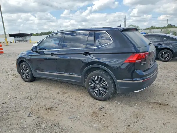 3VV2B7AX4JM031288 2018 VOLKSWAGEN TIGUAN - Image 2