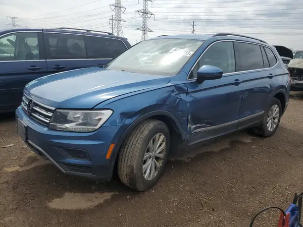 3VV2B7AX4JM076635 2018 VOLKSWAGEN TIGUAN - Image 1