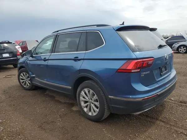 3VV2B7AX4JM076635 2018 VOLKSWAGEN TIGUAN - Image 2