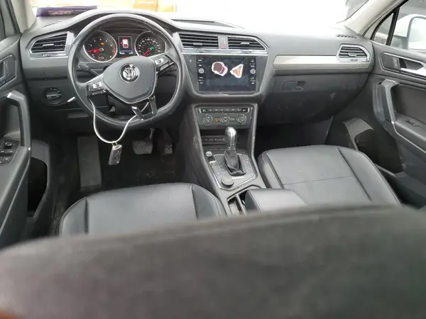 3VV2B7AX4JM098599 2018 VOLKSWAGEN TIGUAN - Image 8