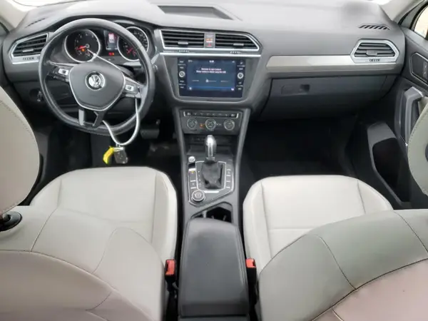 3VV2B7AX4JM138647 2018 VOLKSWAGEN TIGUAN - Image 8